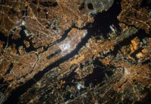 New York vue depuis la station spatiale internationale le 28 février 2020. Crédit photo : NASA